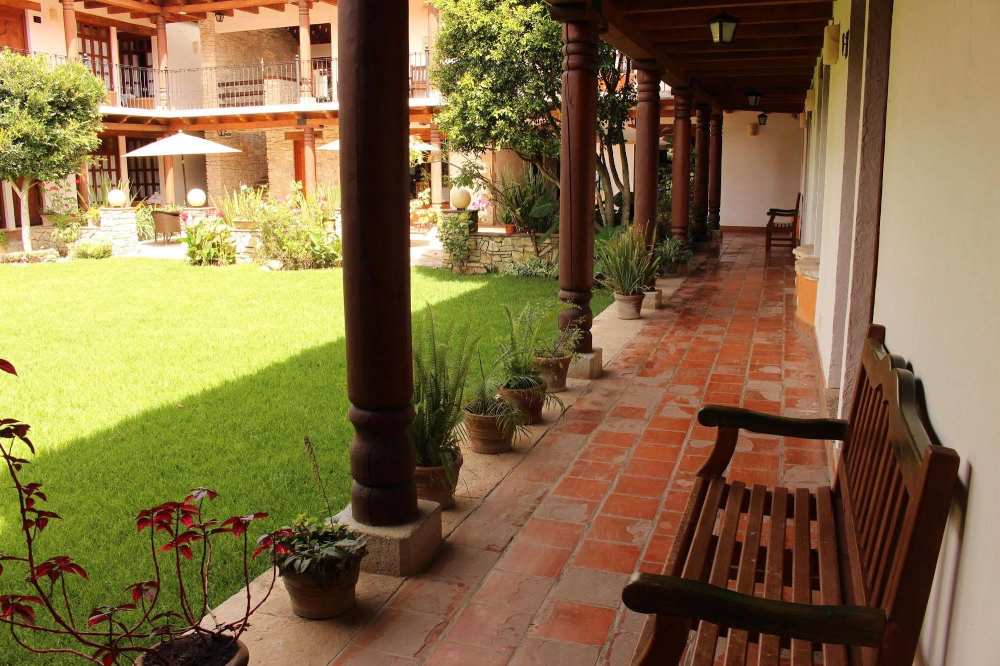 Parador Margarita San Cristóbal de Las Casas Екстериор снимка